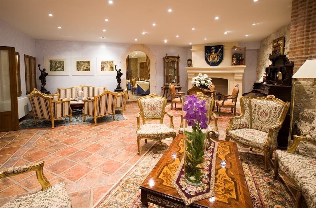 Residencia Real Del Castillo De Curiel Curiel de Duero المظهر الخارجي الصورة