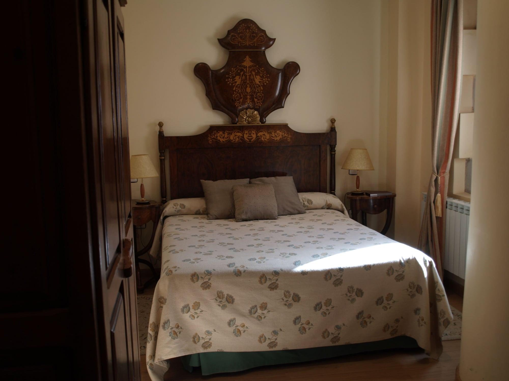 Residencia Real Del Castillo De Curiel Curiel de Duero المظهر الخارجي الصورة