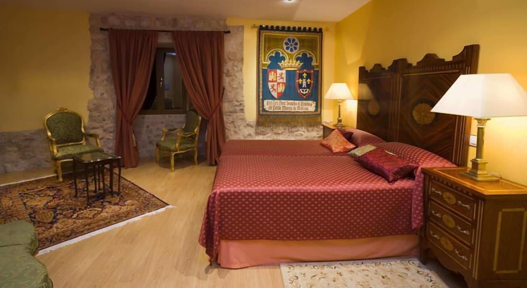 Residencia Real Del Castillo De Curiel Curiel de Duero المظهر الخارجي الصورة